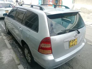 Toyota Corolla Fielder 2005 Silver