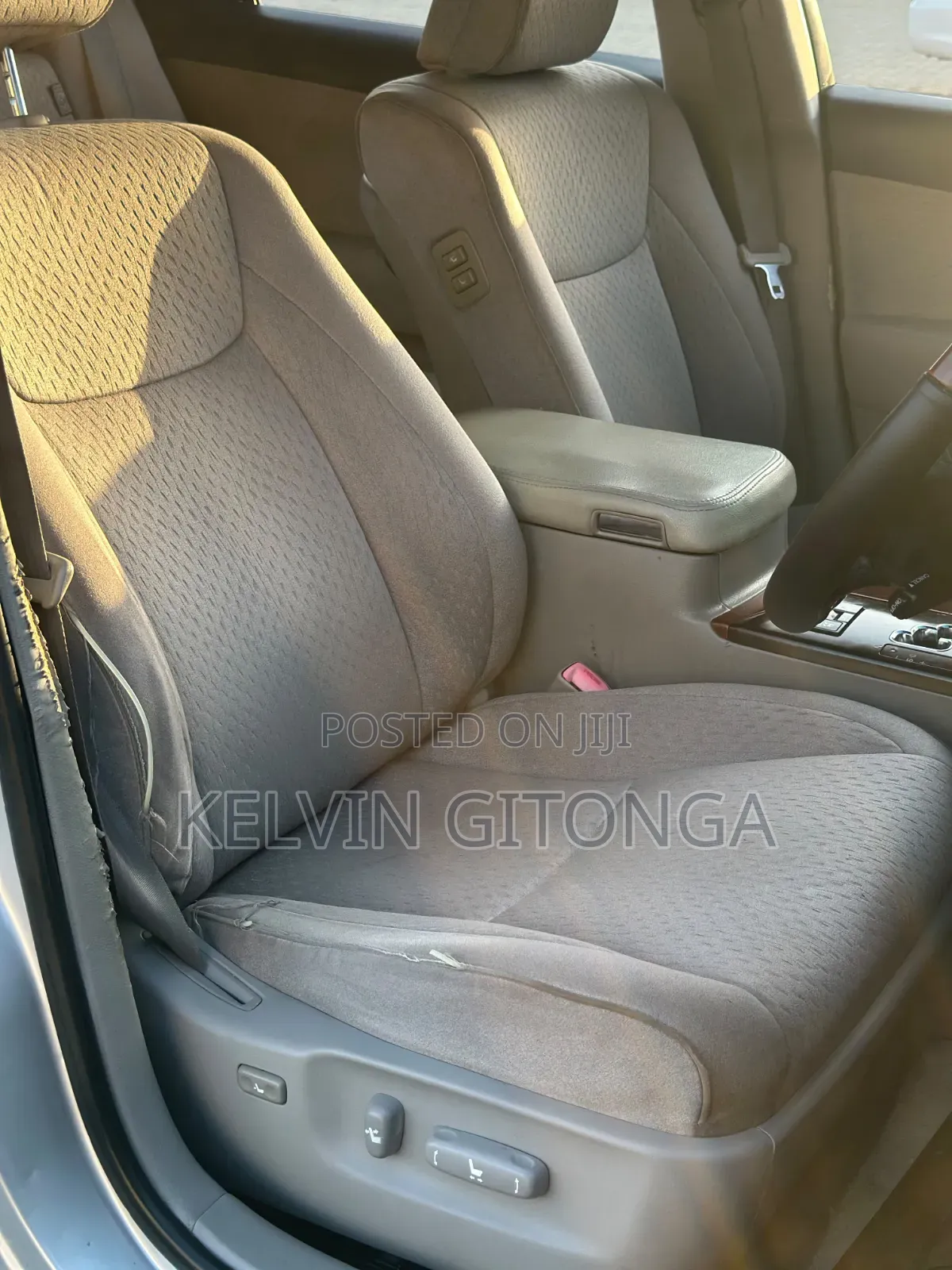 Toyota Crown 2009 Silver