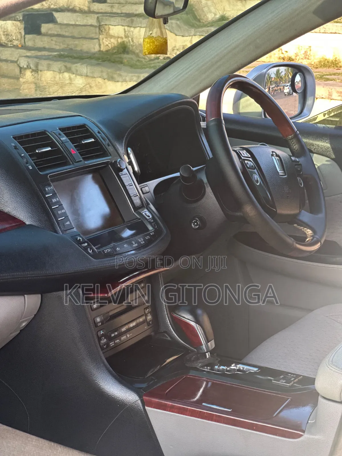 Toyota Crown 2009 Silver