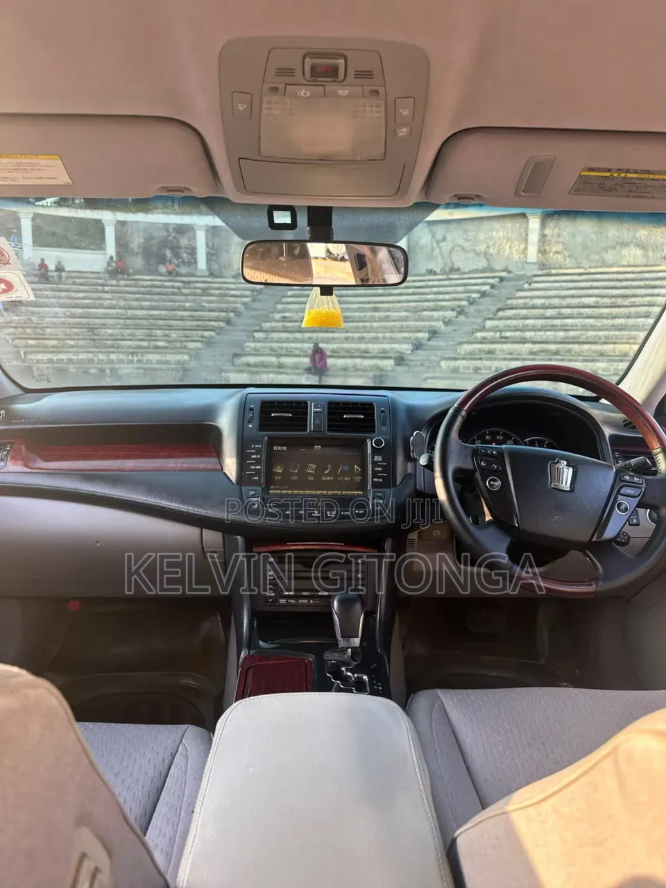 Toyota Crown 2009 Silver
