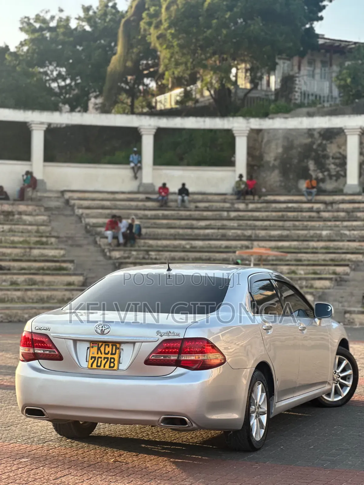 Toyota Crown 2009 Silver