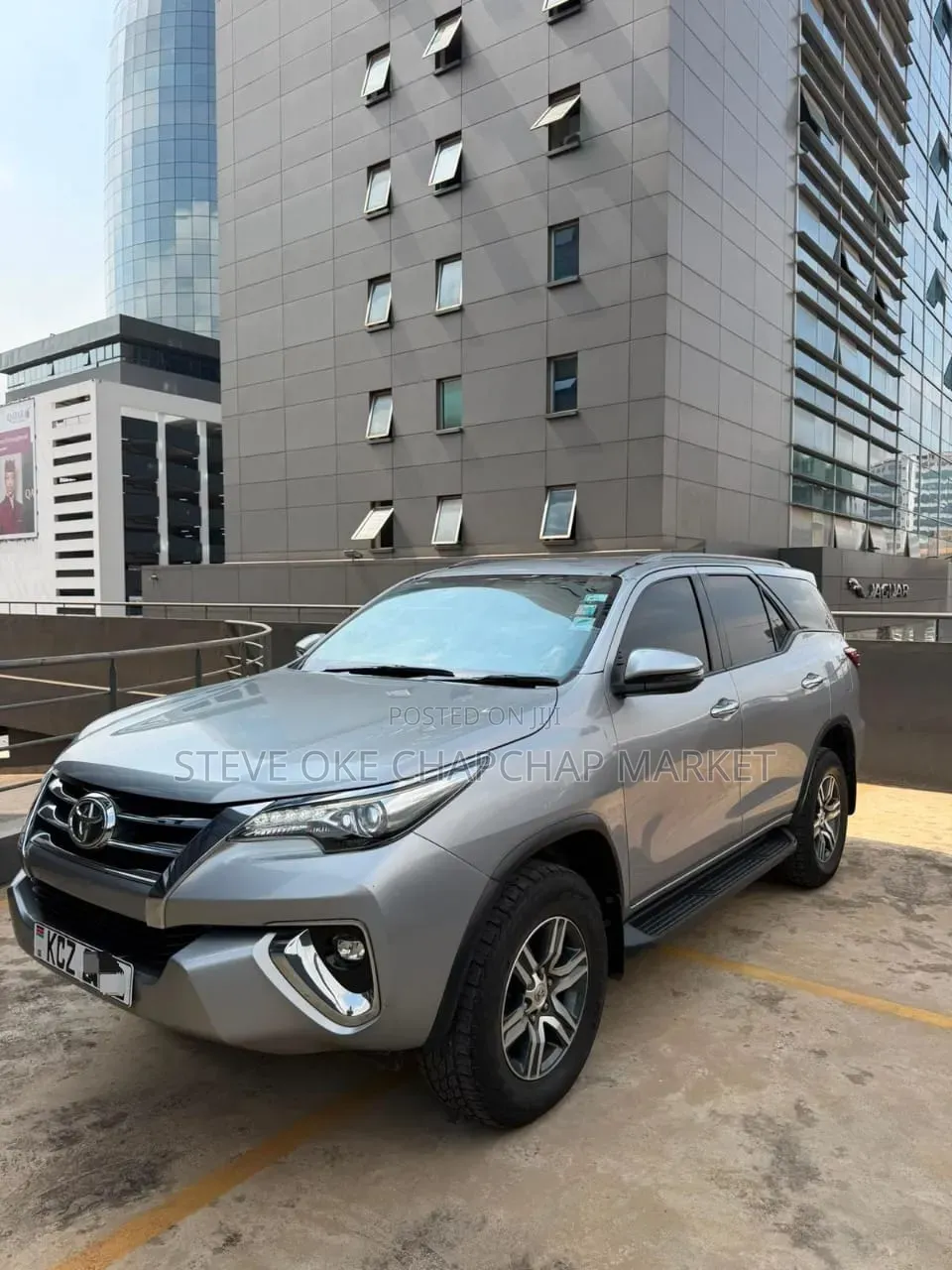 Toyota Fortuner 2019 Silver
