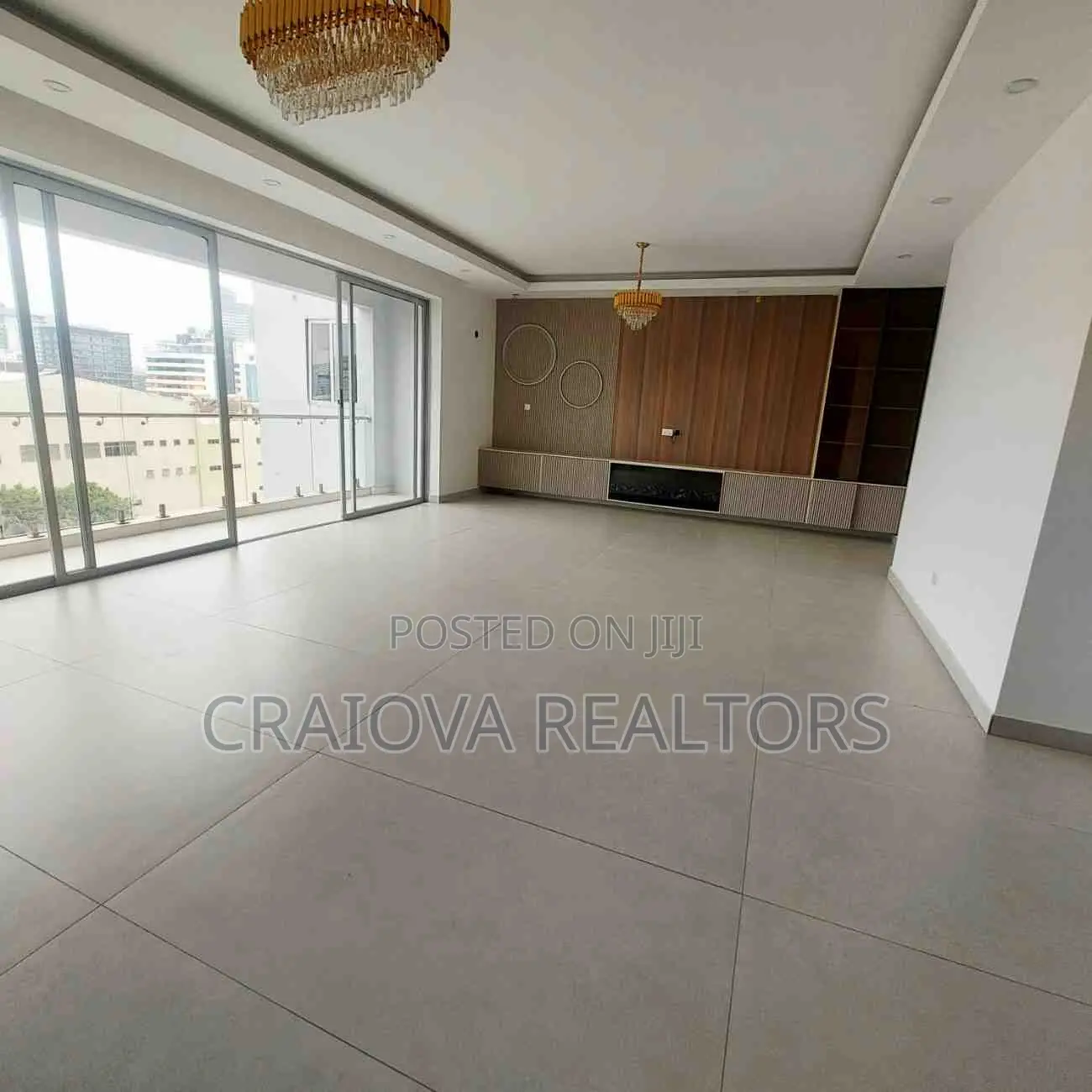 4bdrm Duplex in Spring Valley for rent