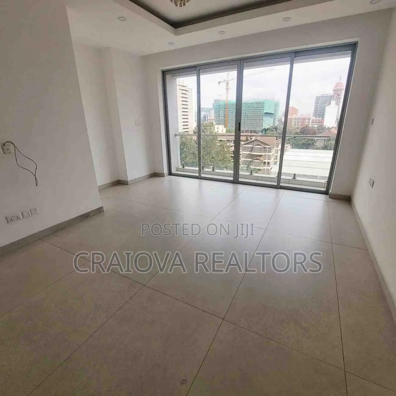 4bdrm Duplex in Spring Valley for rent