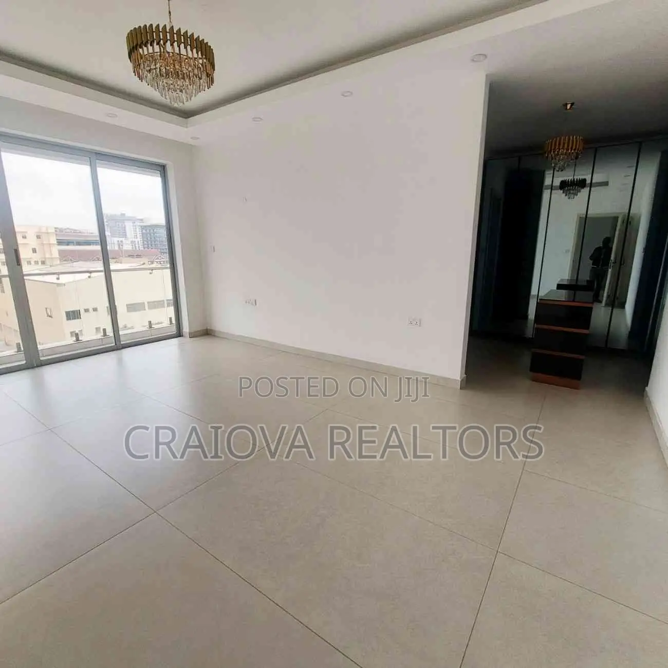4bdrm Duplex in Spring Valley for rent