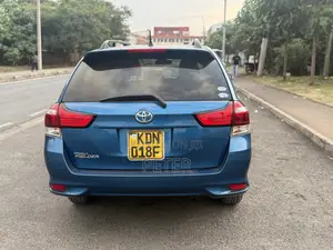 Toyota Corolla Fielder 2015 Blue