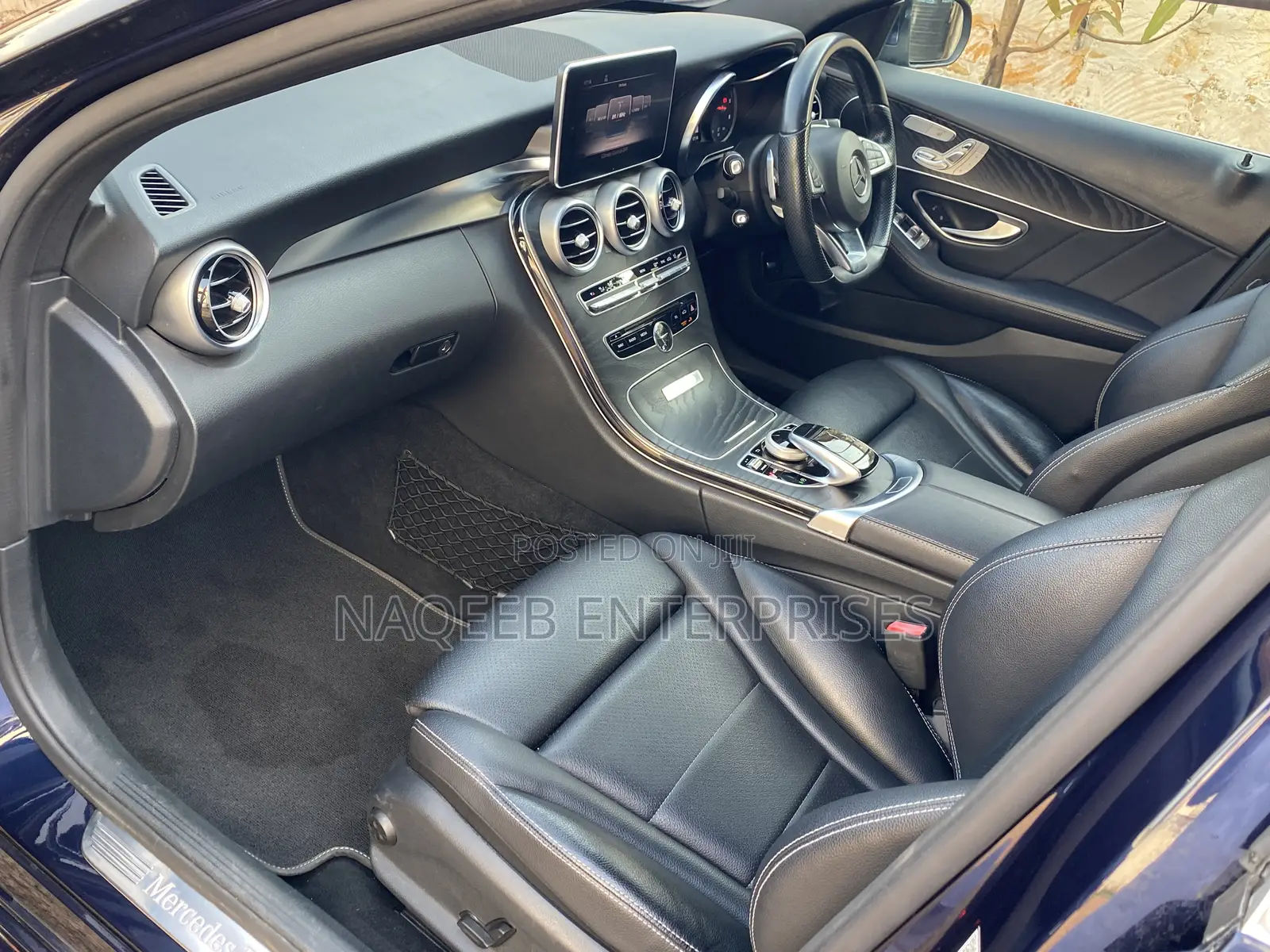 Mercedes-Benz C220 Classic 2018 Blue