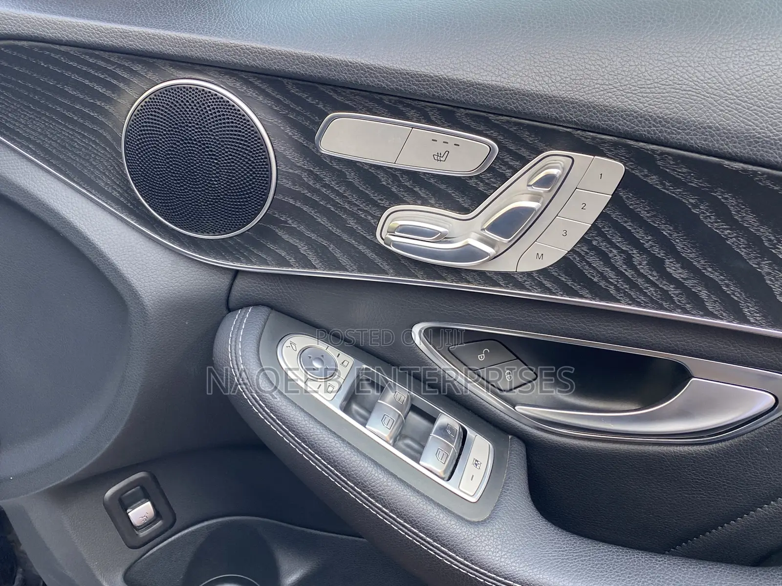 Mercedes-Benz C220 Classic 2018 Blue