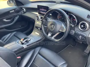 Mercedes-Benz C220 Classic 2018 Blue