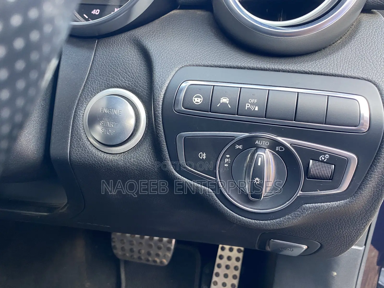 Mercedes-Benz C220 Classic 2018 Blue