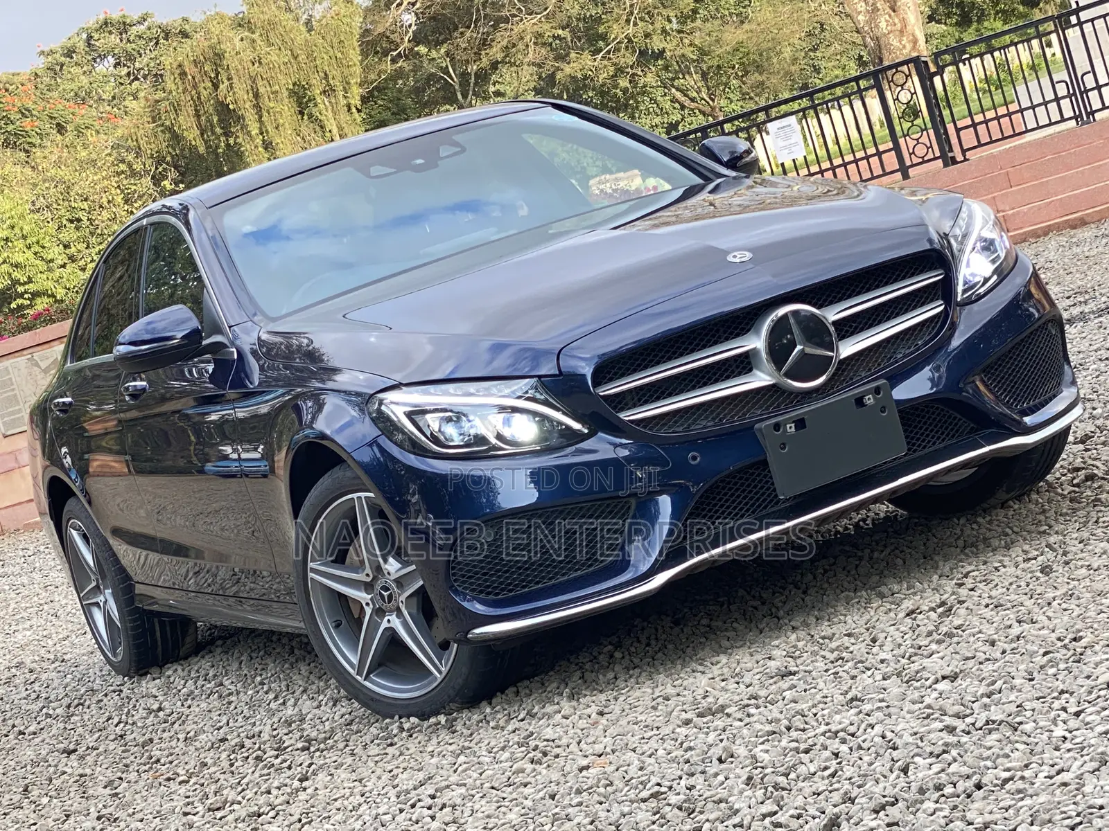 Mercedes-Benz C220 Classic 2018 Blue