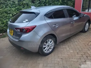 Mazda Axela SV Premium 2014 Gray