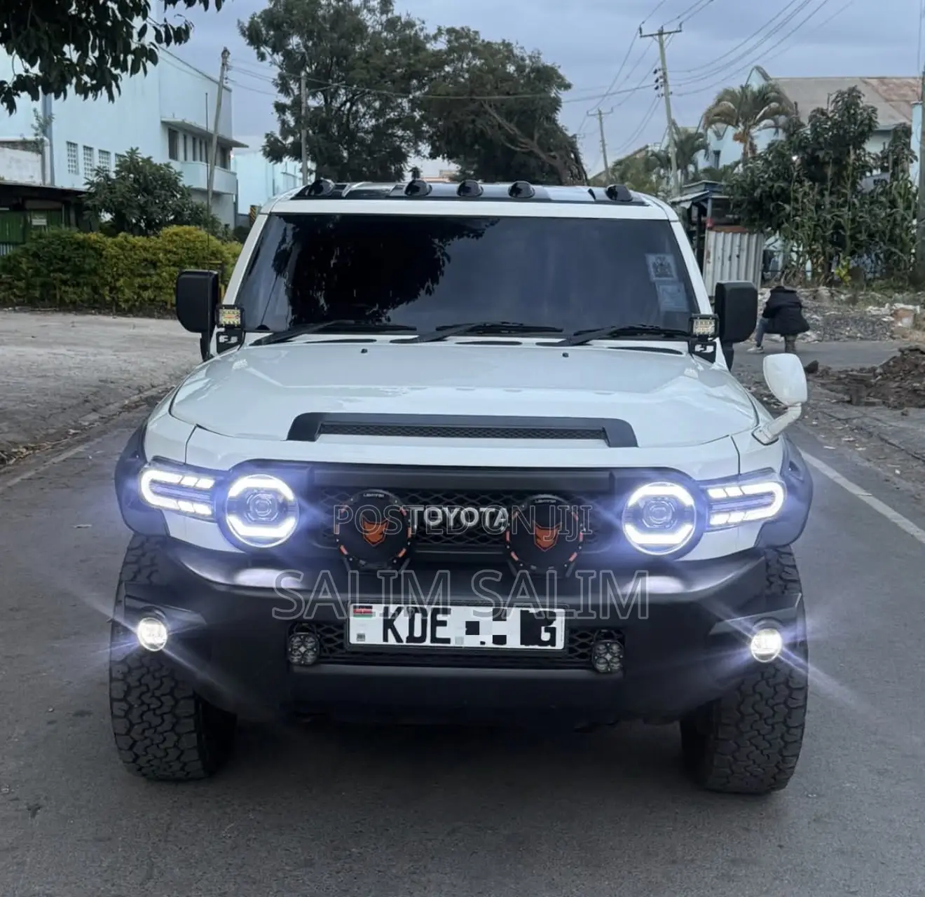 Toyota FJ Cruiser 2014 White