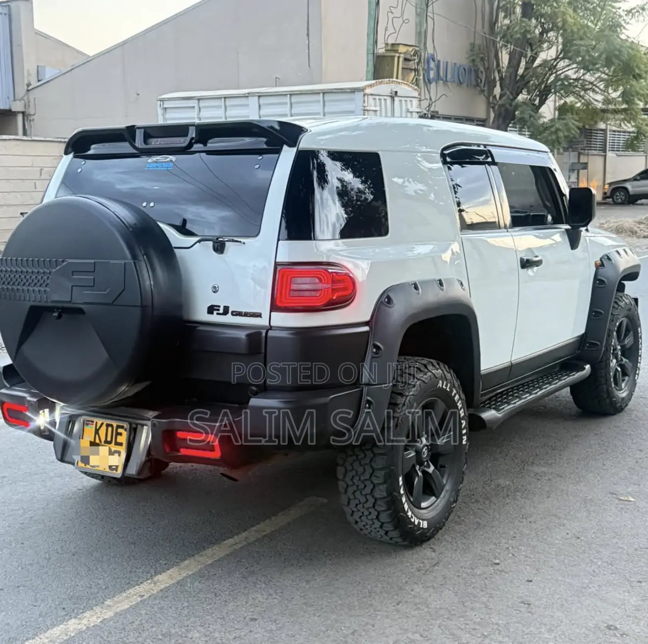 Toyota FJ Cruiser 2014 White