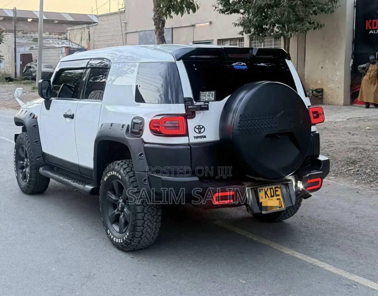 Toyota FJ Cruiser 2014 White