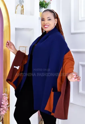Poncho Free Sizes