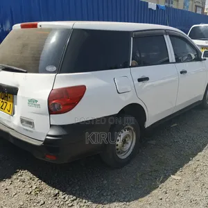 Nissan Advan 2014 White