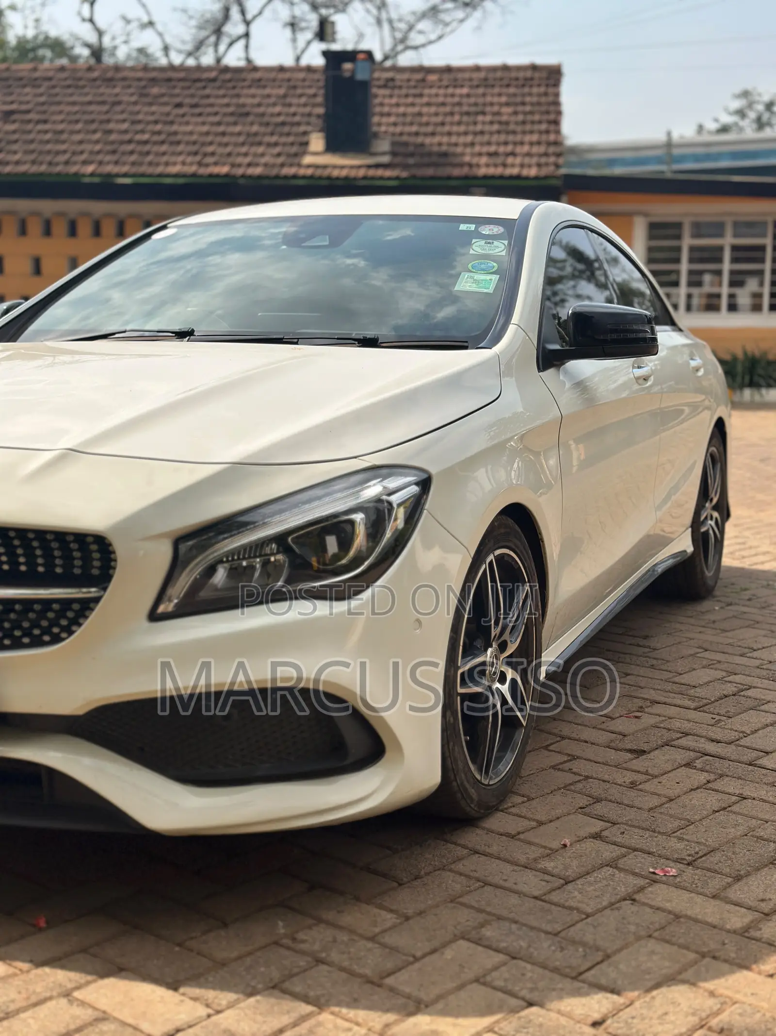 Mercedes-Benz CLA-Class CLA 180 Sedan 2018 White