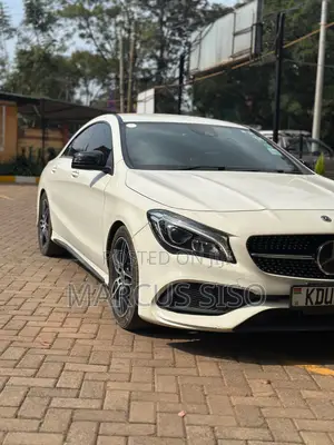 Mercedes-Benz CLA-Class CLA 180 Sedan 2018 White