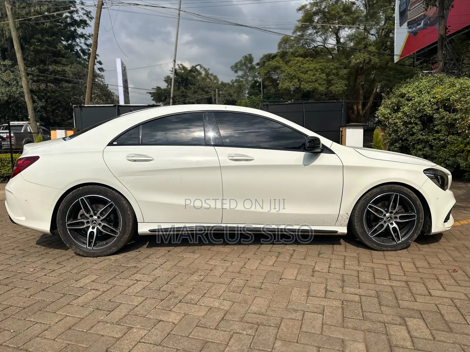 Mercedes-Benz CLA-Class CLA 180 Sedan 2018 White