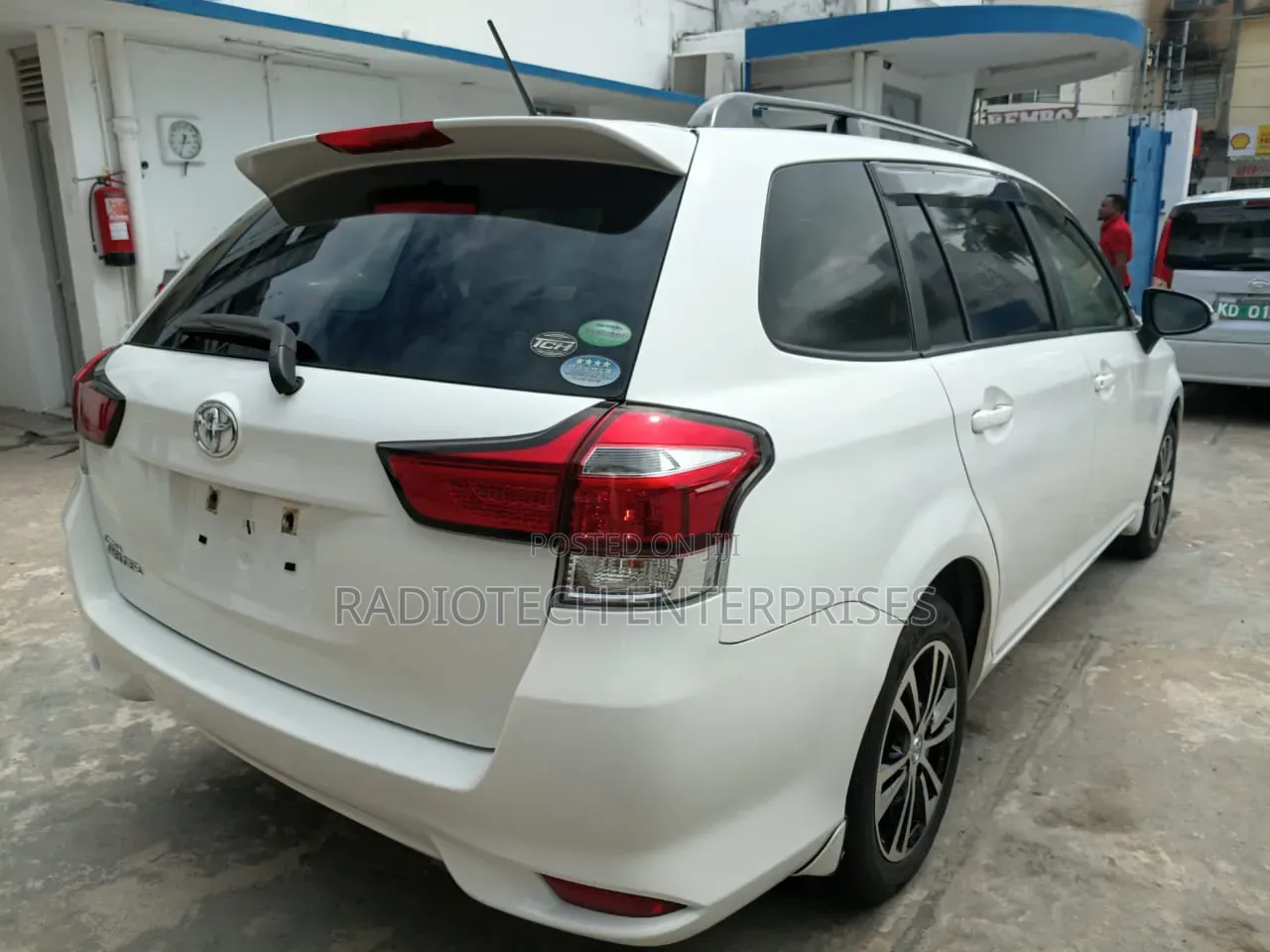 Toyota Corolla Fielder 2019 White