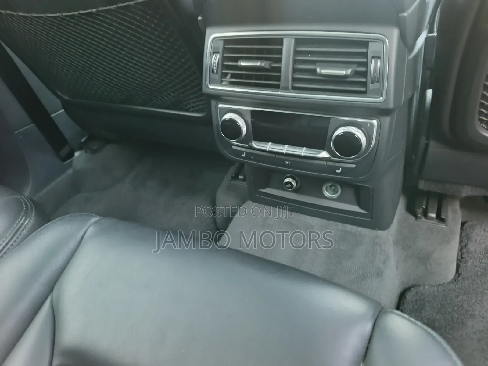 Audi Q7 45 SE Premium AWD quattro 2019 White 