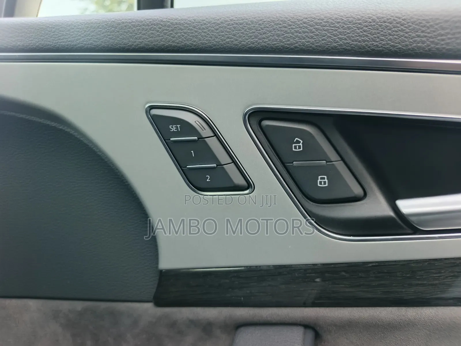 Audi Q7 45 SE Premium AWD quattro 2019 White 