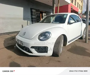 Volkswagen Beetle 2018 White