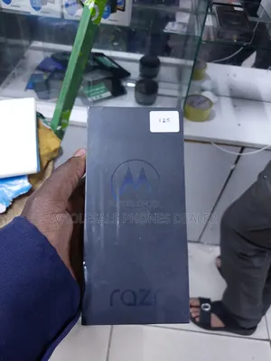 Motorola Razr 2025 256 GB Black