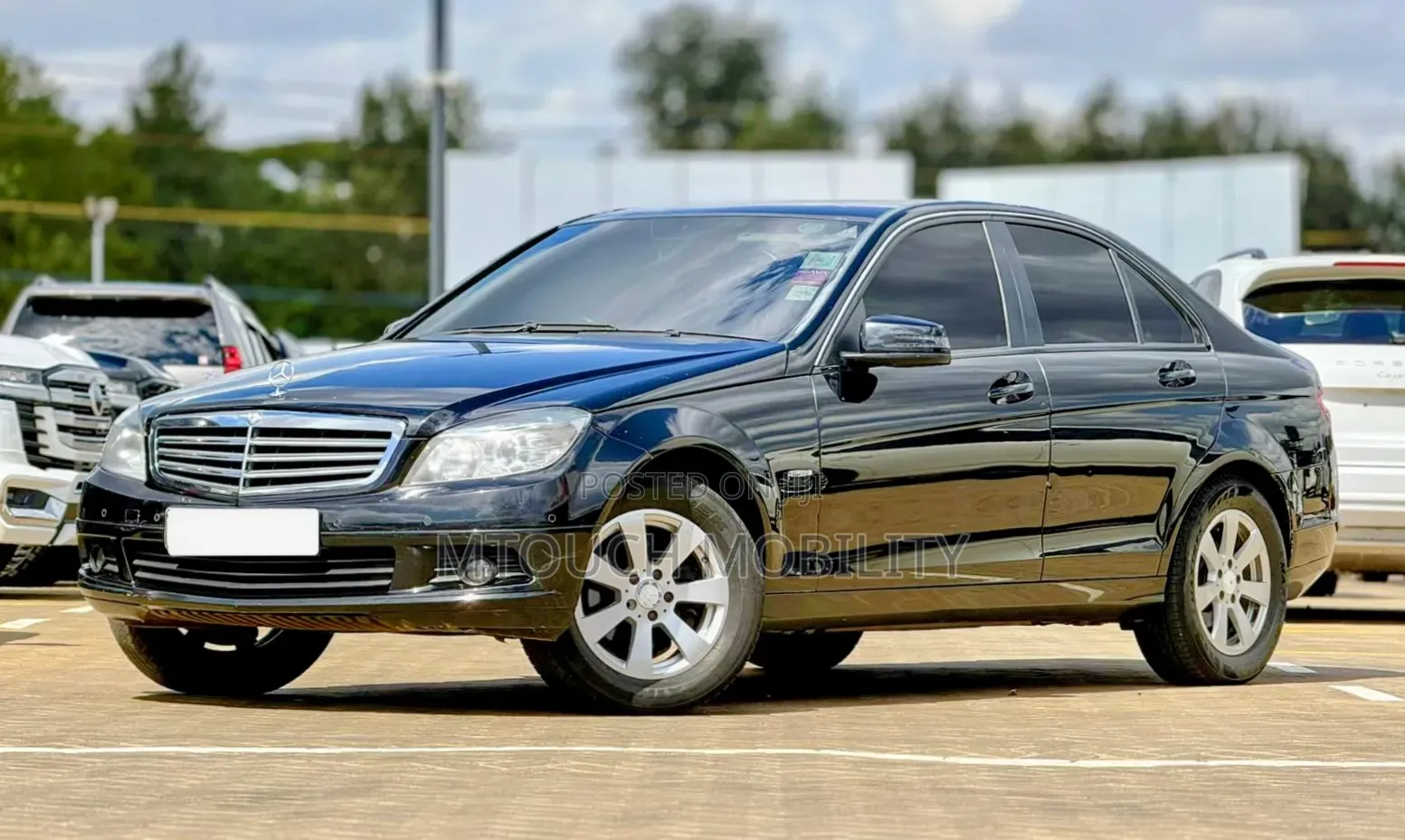 Mercedes-Benz C180 2010 Black