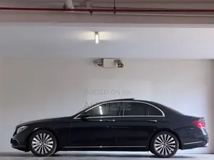 Mercedes-Benz E400 2018 Black