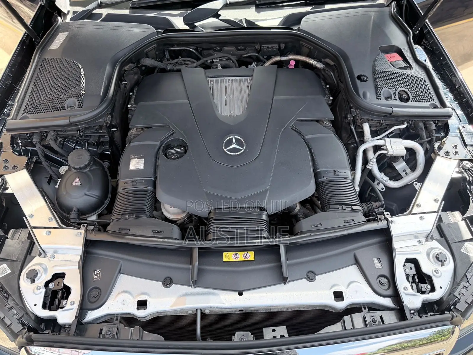 Mercedes-Benz E400 2018 Black