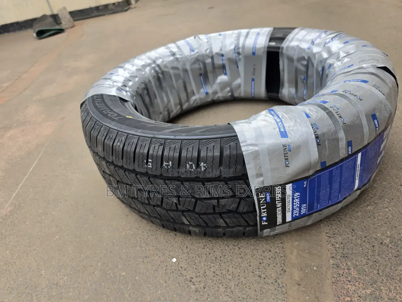 235 /55 R19 Fortune Tires (Highway Terrain) Thailand