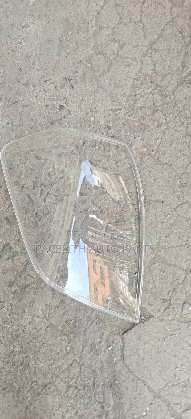 Tail Lens Ractis 2010