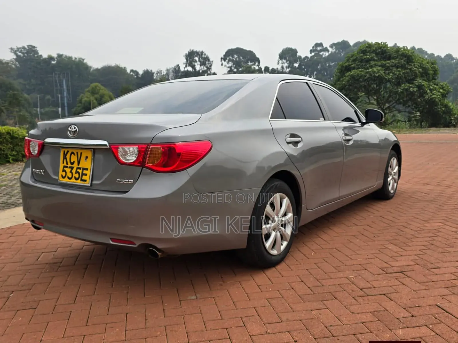 Toyota Mark X 2012 Gray