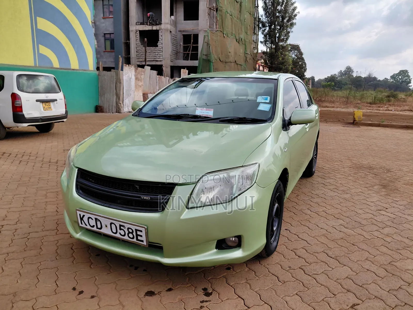 Toyota Axio 2009 Green