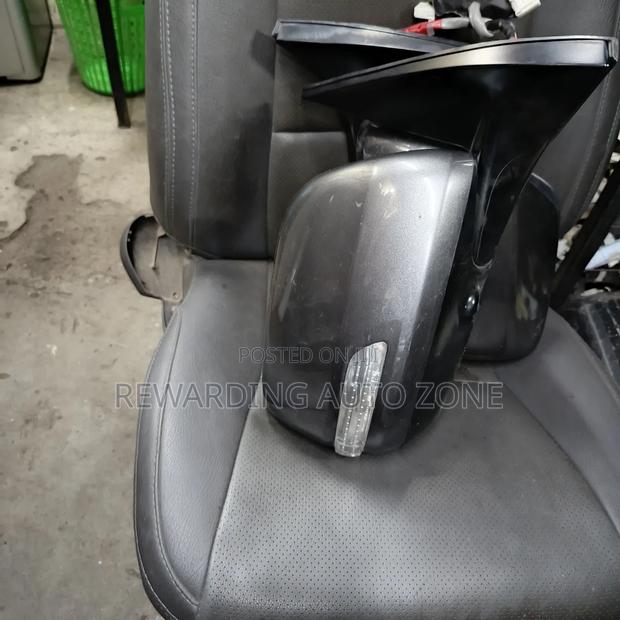 Prado 165 Side Mirror With Cameras
