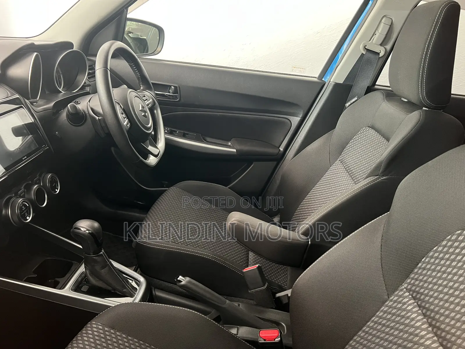 Suzuki Swift 2019 Blue