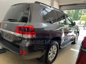 Toyota Land Cruiser 2019 Gray