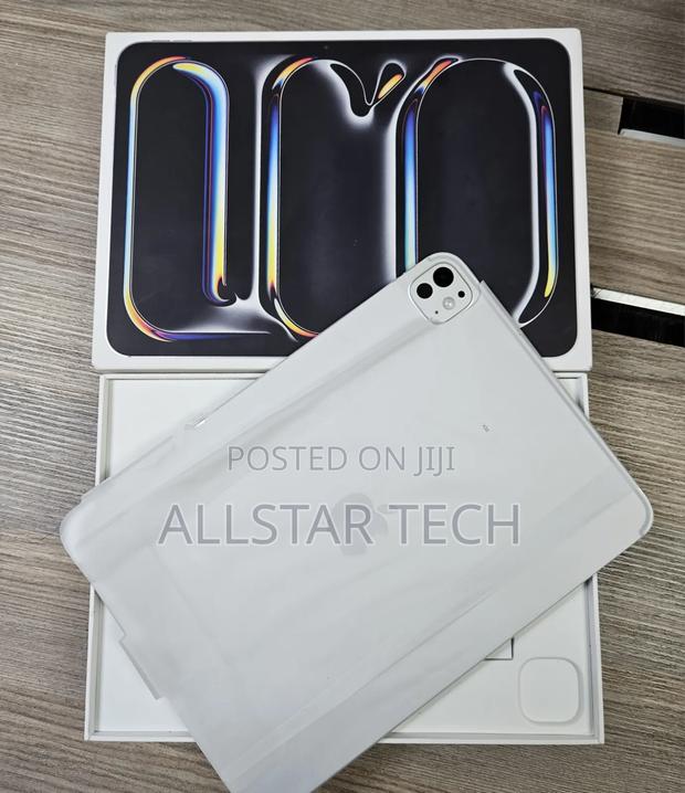 New Apple iPad Pro 11 (2025) 256 GB Silver