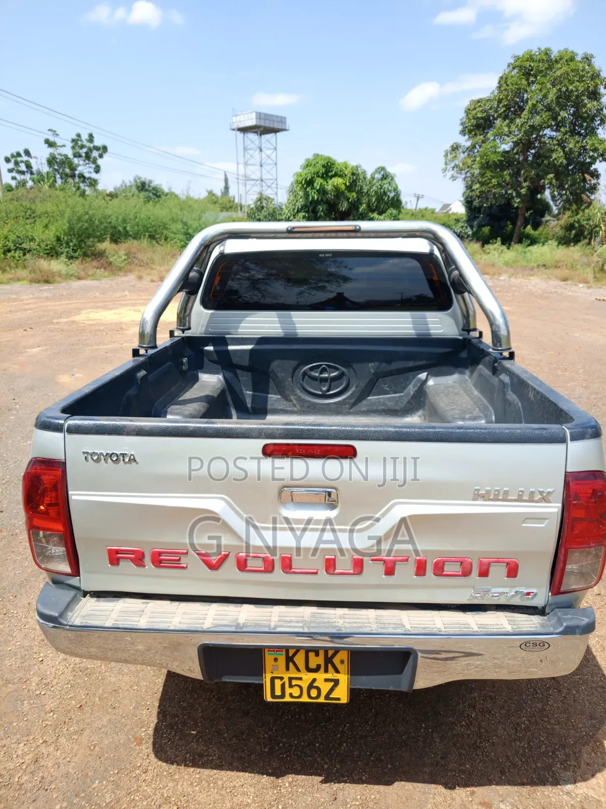 Toyota Hilux 2011 Beige