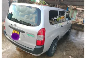Toyota Probox 2017 Silver