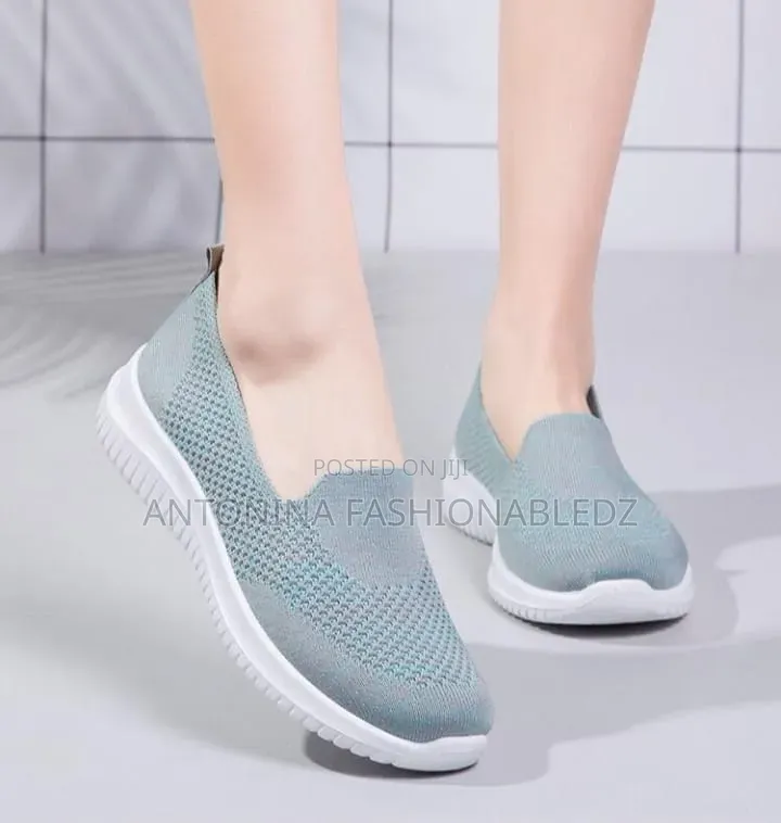 Breathable Comfortable Ladies Shoes