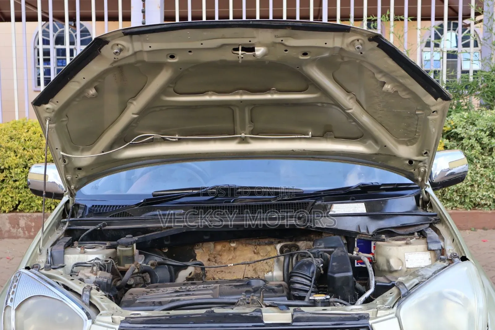 Toyota RAV4 2002 Gold