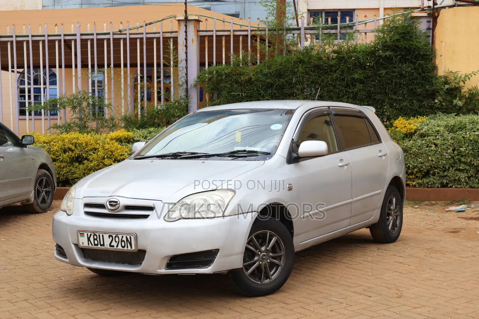 Toyota Corolla RunX 2006 Silver