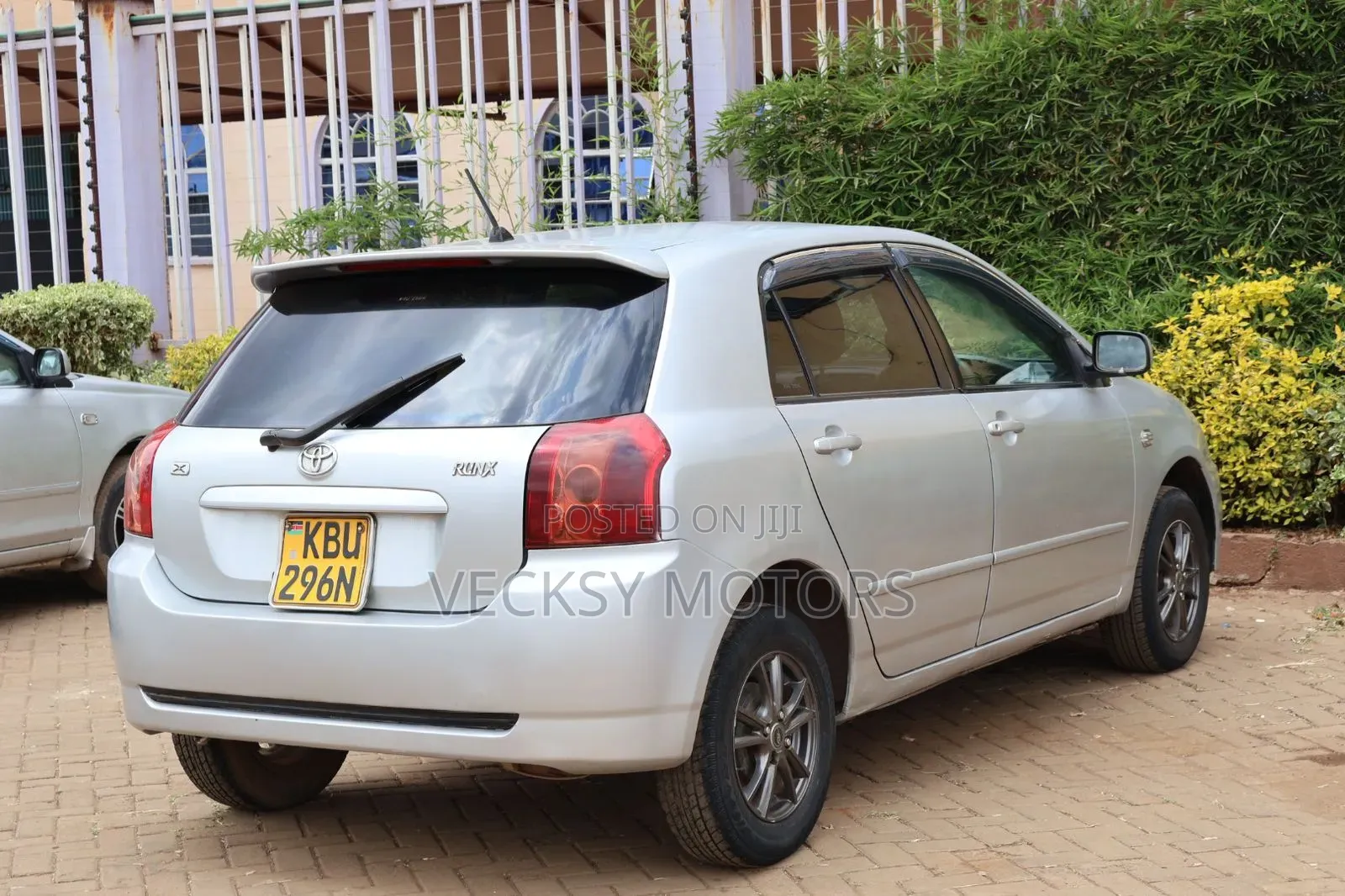 Toyota Corolla RunX 2006 Silver