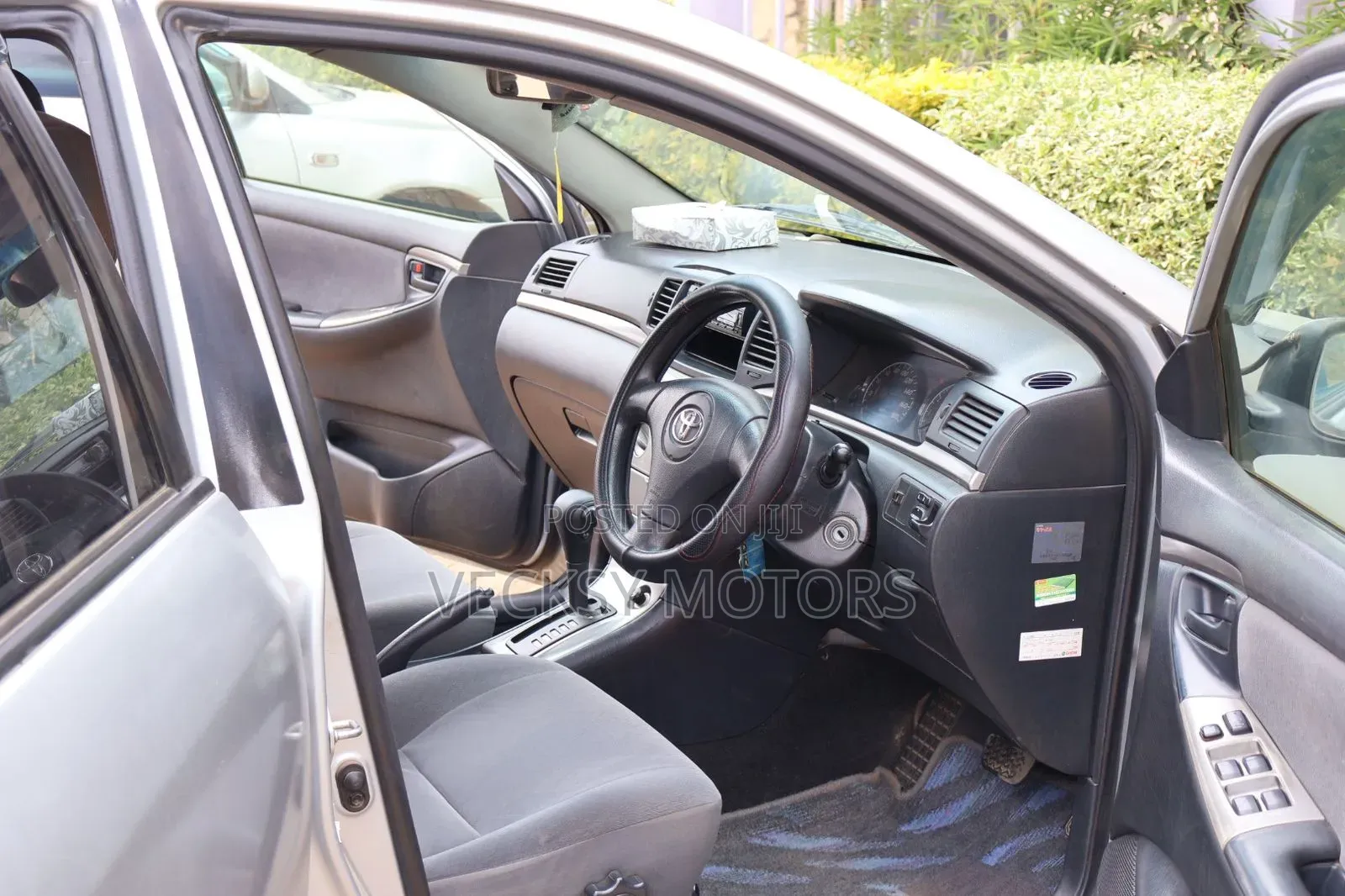 Toyota Corolla RunX 2006 Silver