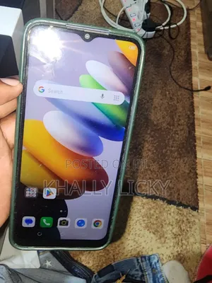 Tecno Spark 8C 64 GB Blue