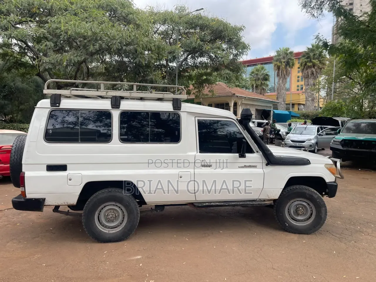 Toyota Land Cruiser 2015 White