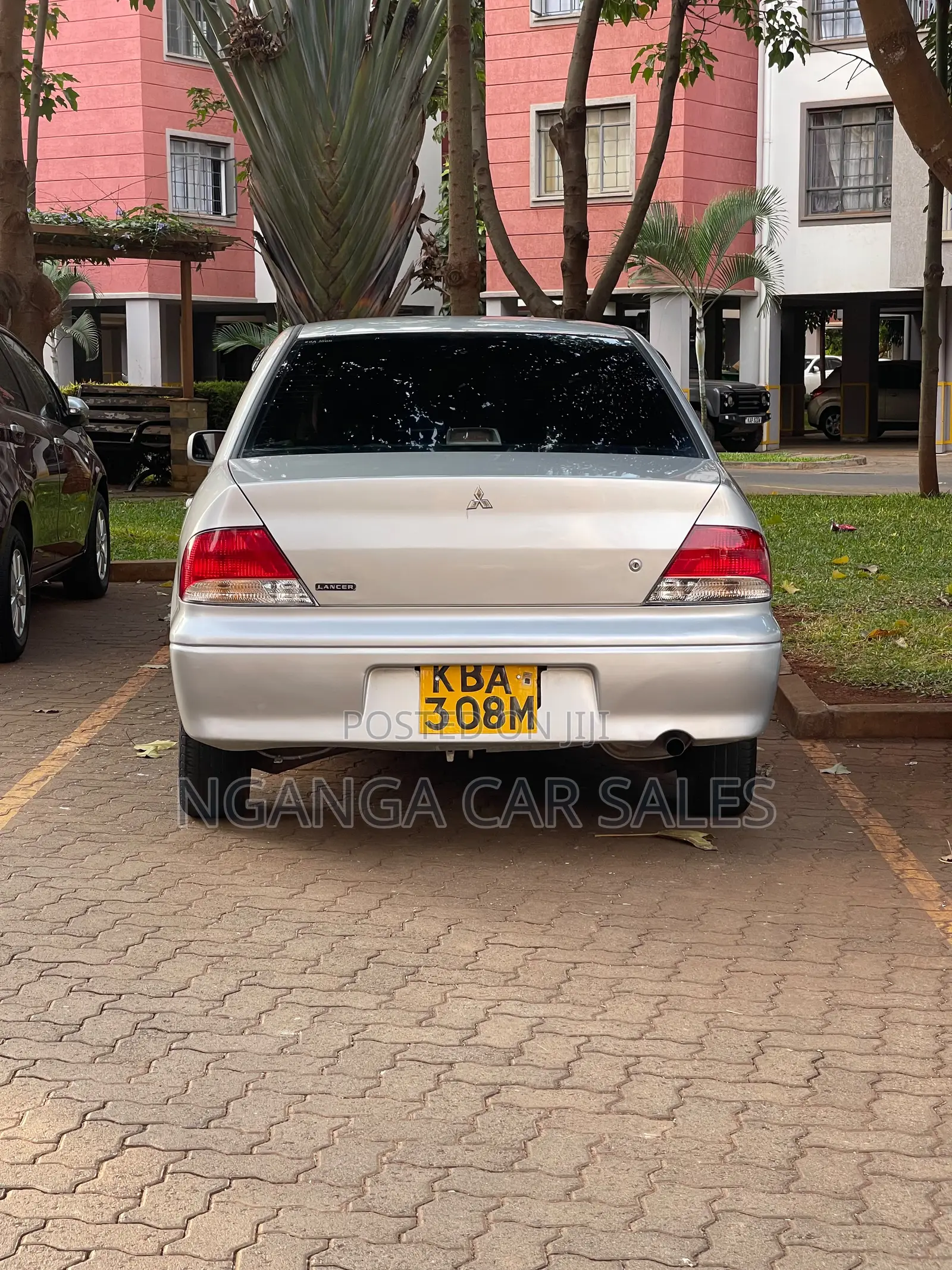 Mercedes-Benz C200 2007 White